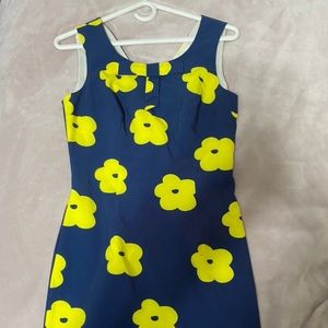 Retro Joliesse dress with yellow flowers